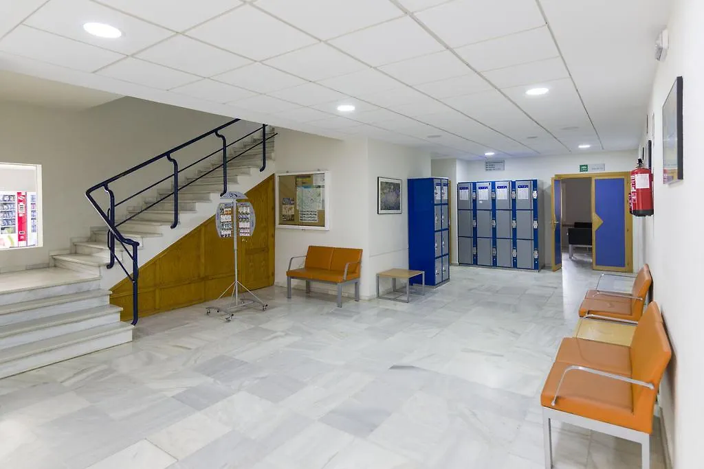 Albergue Inturjoven Sevilla 0*, Seville Spain